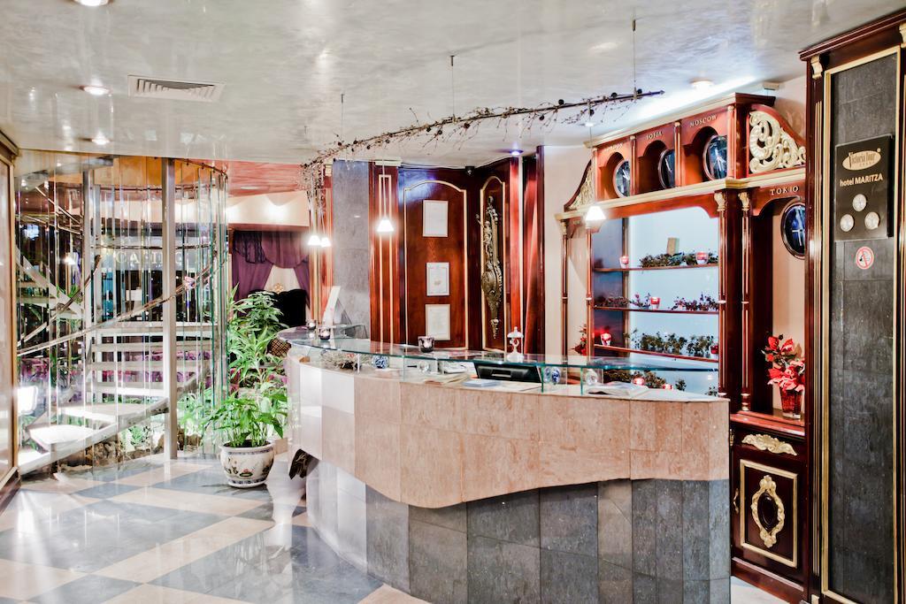Maritza Hotel พลอฟดิฟ ภายนอก รูปภาพ